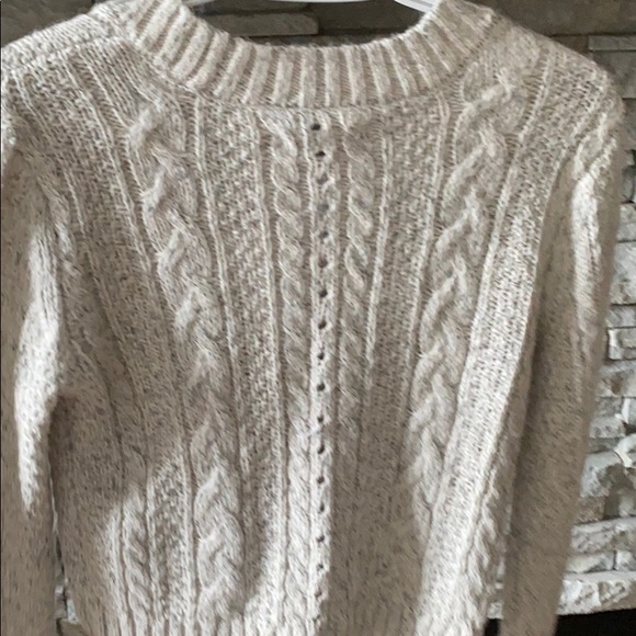 cropped american eagle sweater - Picture 2 of 2